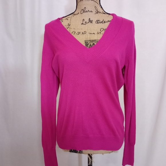 The Limited Sweaters - LIMITED MERINO WOOL BLEND SWEATER, LARGE